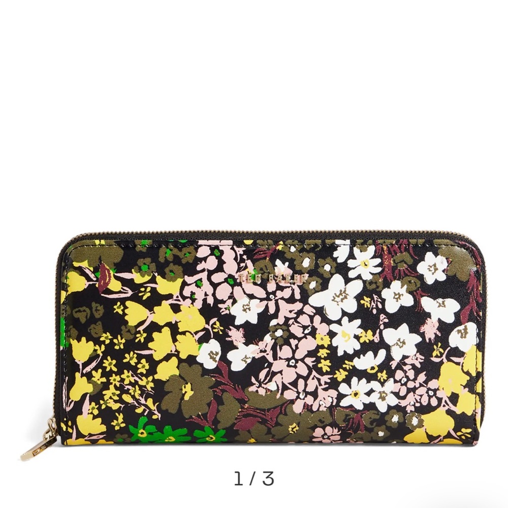 NWOT Ted Baker London Zip-Around Wallet